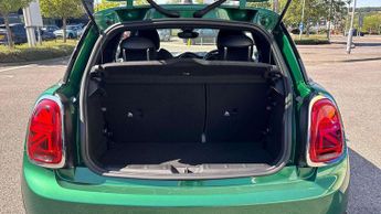 MINI Hatchback Cooper S Level 2