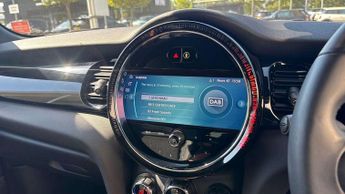 MINI Hatchback Cooper S Level 2