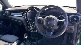 MINI Hatchback Cooper S Level 2