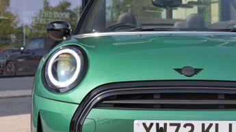 MINI Convertible Cooper Exclusive