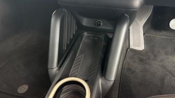 MINI Cooper SE Sport