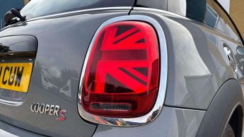 MINI Hatchback Cooper S Classic