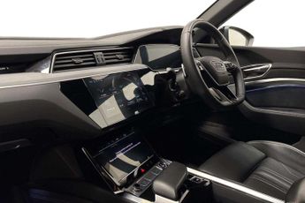 Audi Q8 Black Edition