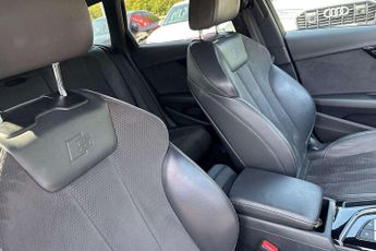 Audi A4 Black Edition