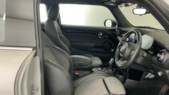 MINI Hatchback Cooper S Level 2