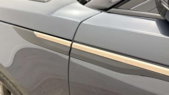 Land Rover Range Rover Velar Dynamic SE