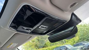 Land Rover Range Rover Velar Dynamic SE