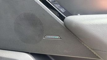 Land Rover Range Rover Velar Dynamic SE