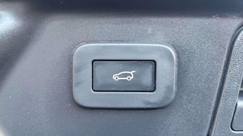 Land Rover Range Rover Velar Dynamic SE