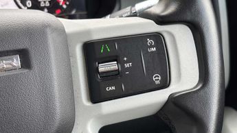 Land Rover Defender XS Edition
