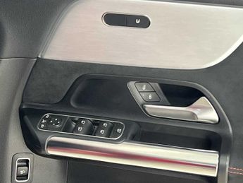 Mercedes-Benz EQA AMG Line