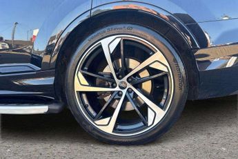 Audi Q7 Black Edition