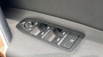 BMW Ix M60