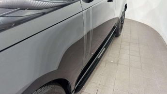 Land Rover Range Rover First Edition