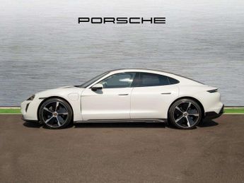 Porsche Taycan 