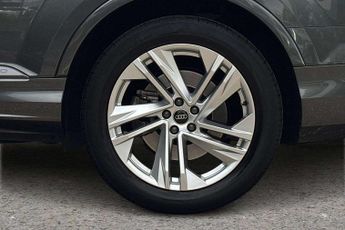 Audi Q7 S Line