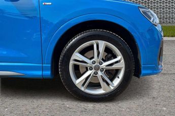 Audi Q3 S Line