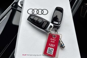Audi Q7 S Line
