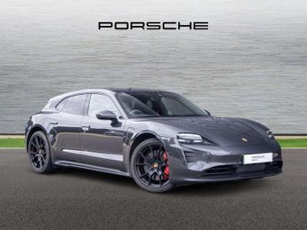 Porsche Taycan 