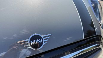 MINI Hatchback Cooper Classic