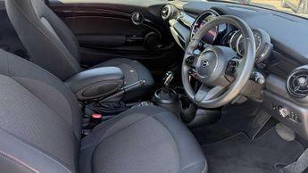 MINI Hatchback Cooper Classic