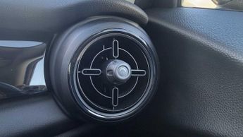 MINI Hatchback Cooper Classic