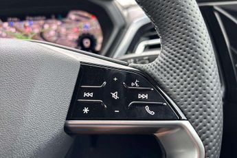 Audi Q4 S Line