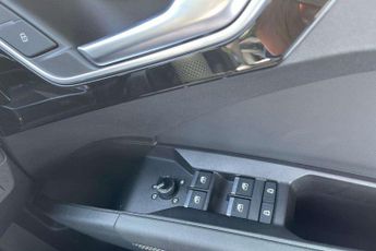 Audi Q4 S Line