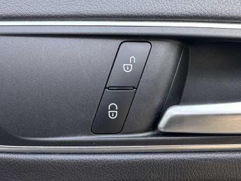 Mercedes-Benz GLA AMG Line