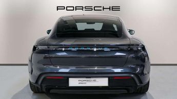 Porsche Taycan 
