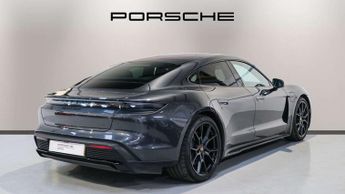 Porsche Taycan 