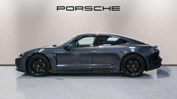 Porsche Taycan 