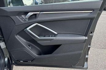 Audi Q3 S Line