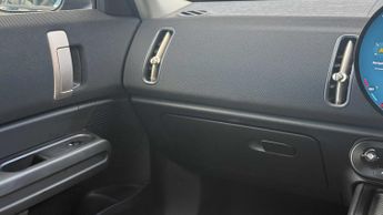 MINI Countryman SE Classic