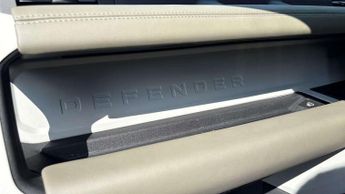Land Rover Defender HSE