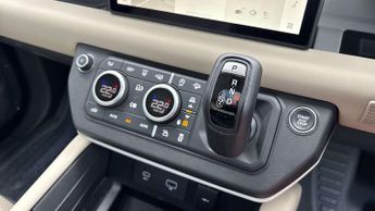 Land Rover Defender XS Edition