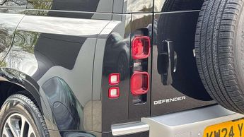 Land Rover Defender XS Edition