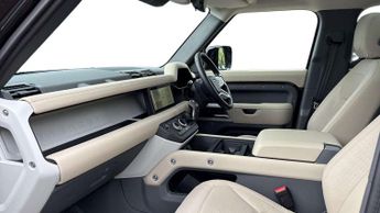 Land Rover Defender XS Edition