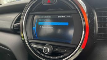MINI Hatchback Cooper