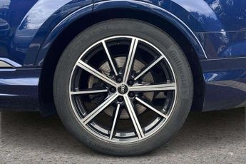 Audi Q7 S Line