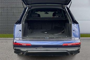 Audi Q7 S Line