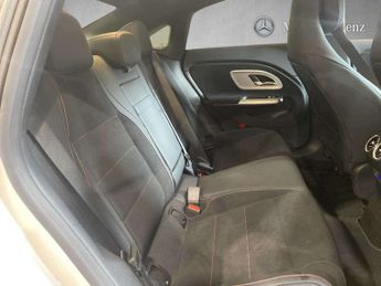 Mercedes-Benz Cla AMG Line Edition