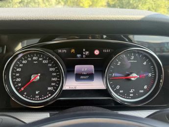 Mercedes-Benz E Class SE