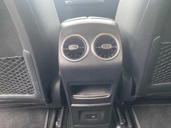 Mercedes-Benz EQB AMG Line