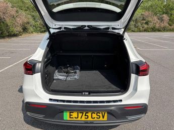 Mercedes-Benz EQA Sport Executive