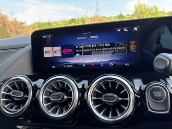 Mercedes-Benz EQA Sport Executive