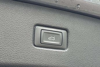 Audi Q7 S Line