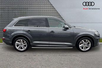 Audi Q7 S Line