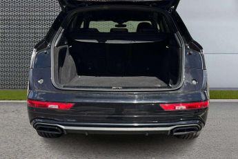 Audi Q5 Edition 1