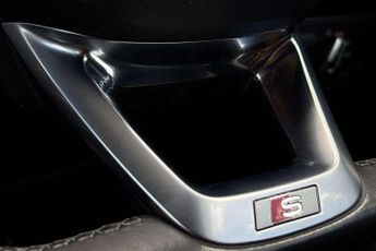 Audi Q5 Edition 1